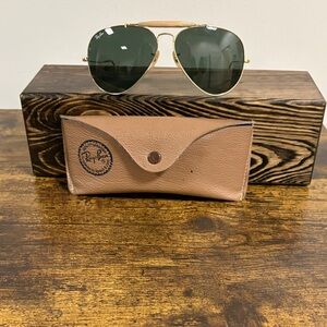 Ray-Ban Men’s Aviator Sunglasses Gold Frame with Green Lenses